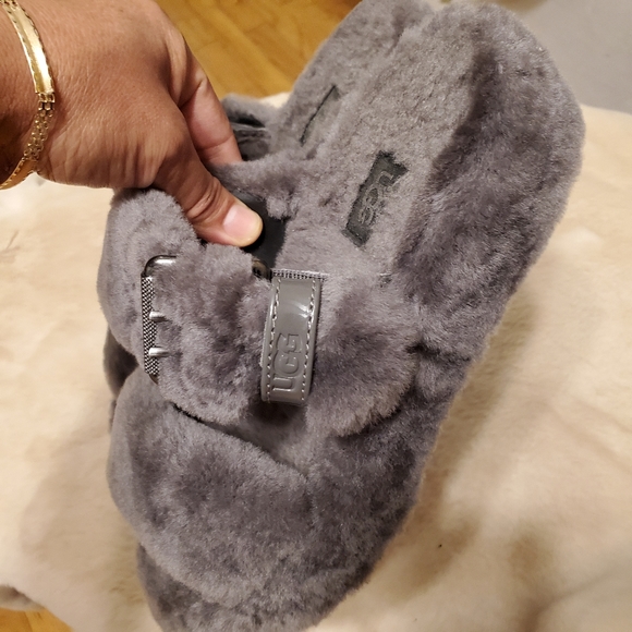 Ugg Fuzz Yeah Wedge Sandals Slides Slipp - Picture 7 of 8